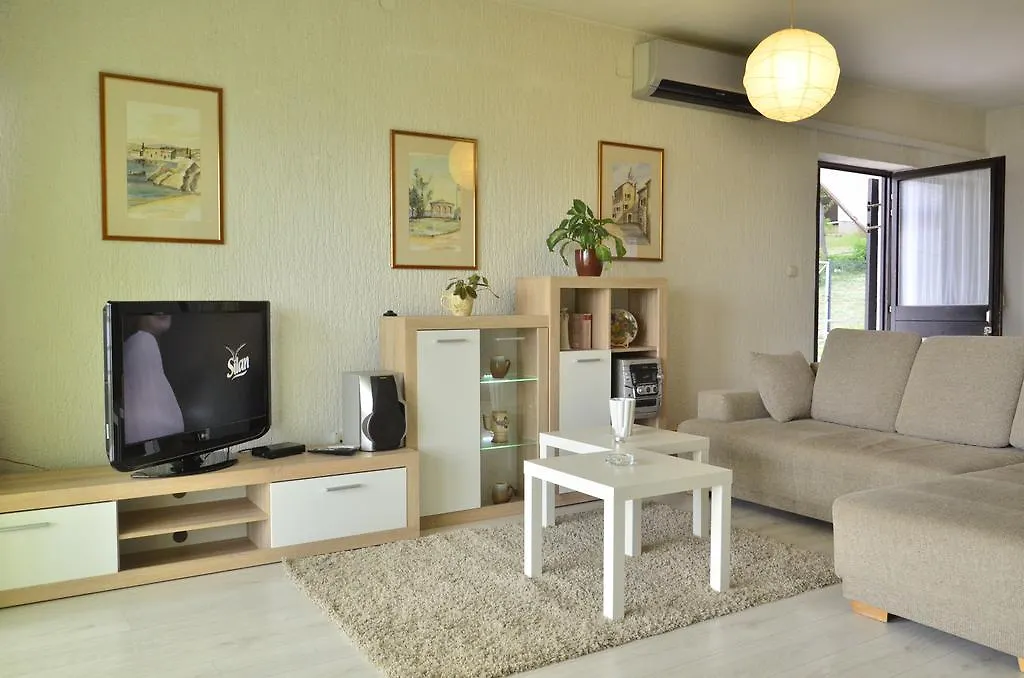 Apartments Lounger Crikvenica